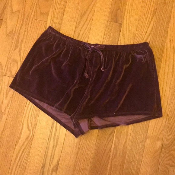 PINK Victoria's Secret Pants - NWOT LARGE MAROON VELVET SHORTS VS PINK